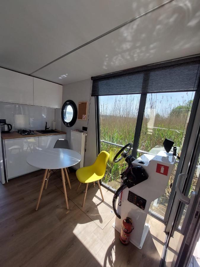 Houseboat Hotel Gudowo Ngoại thất bức ảnh